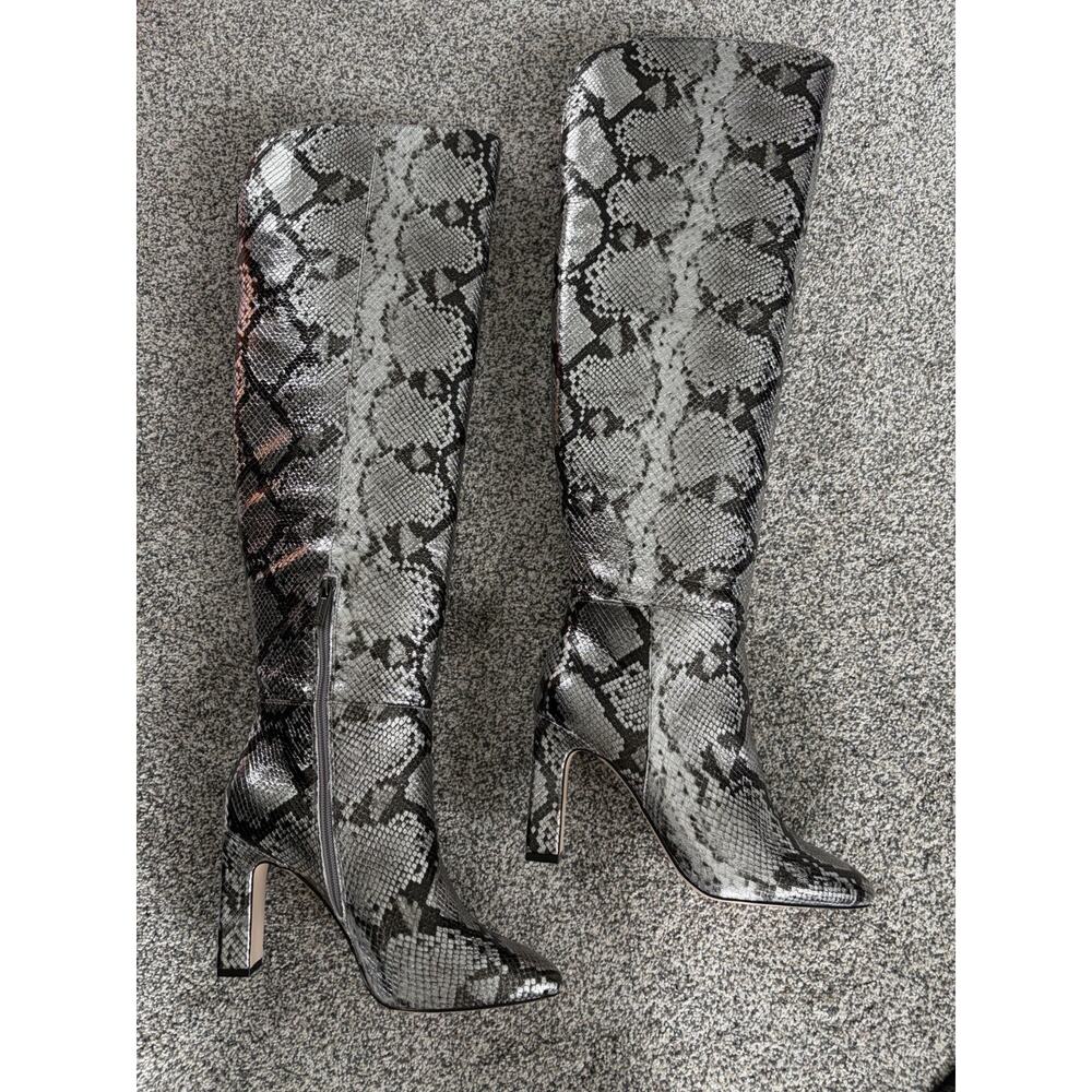 Jessica Simpson Mistia Heeled Boots Snake Skin Size 8 New Silver Black Sexy